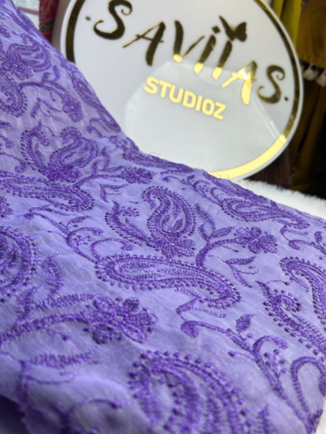 Lavender mul cotton chikankari saree – embroidery detail | Saviias Studioz