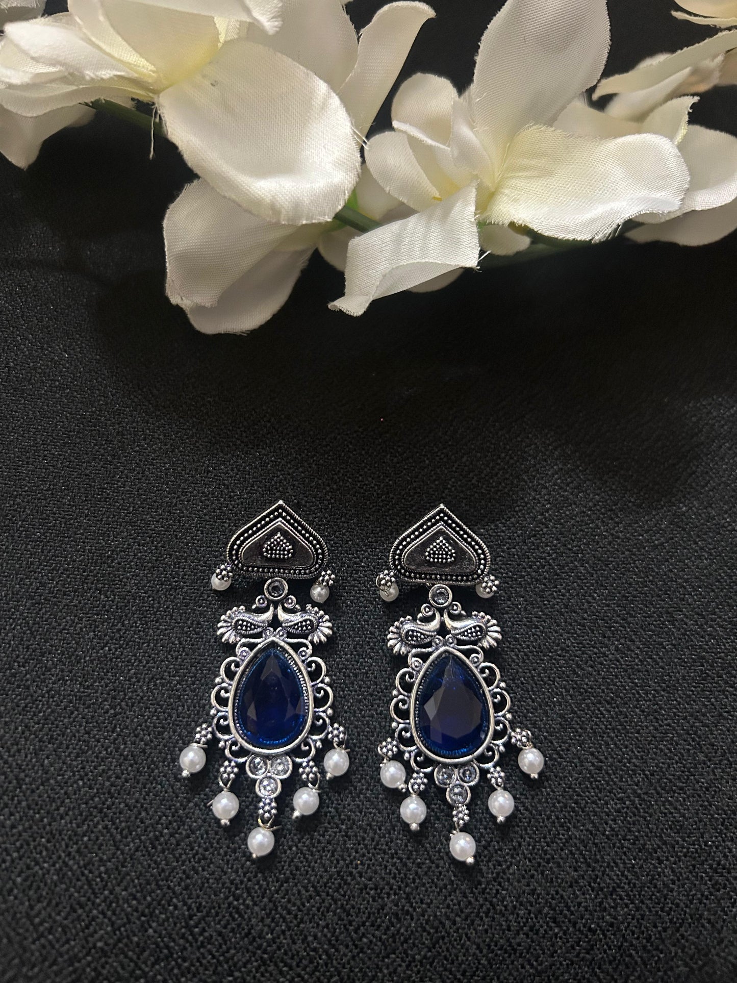Royal Blue Stone Silver Teardrop