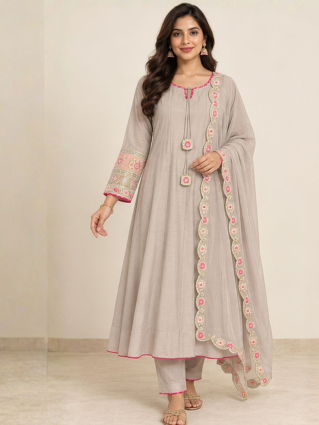 Grey anarkali suit set with pink embroidered dupatta – work detail | Saviias Studioz