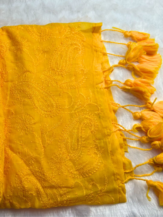 Mustard yellow mul cotton saree with all-over chikankari embroidery – full drape | Saviias Studioz