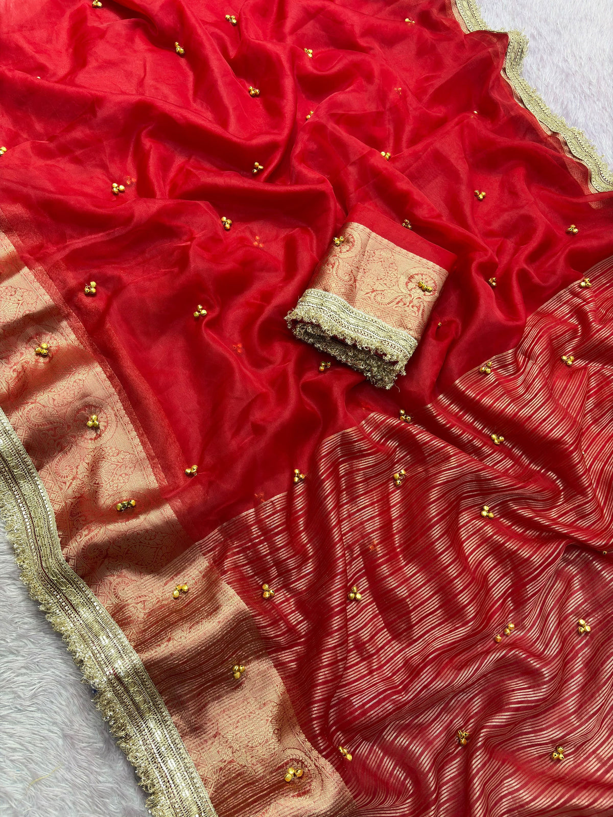 Red organza ghungroo saree with Banarasi border, Karwa Chauth bridal look