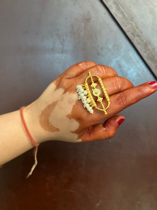 Small Pearl hanging ethnic ring