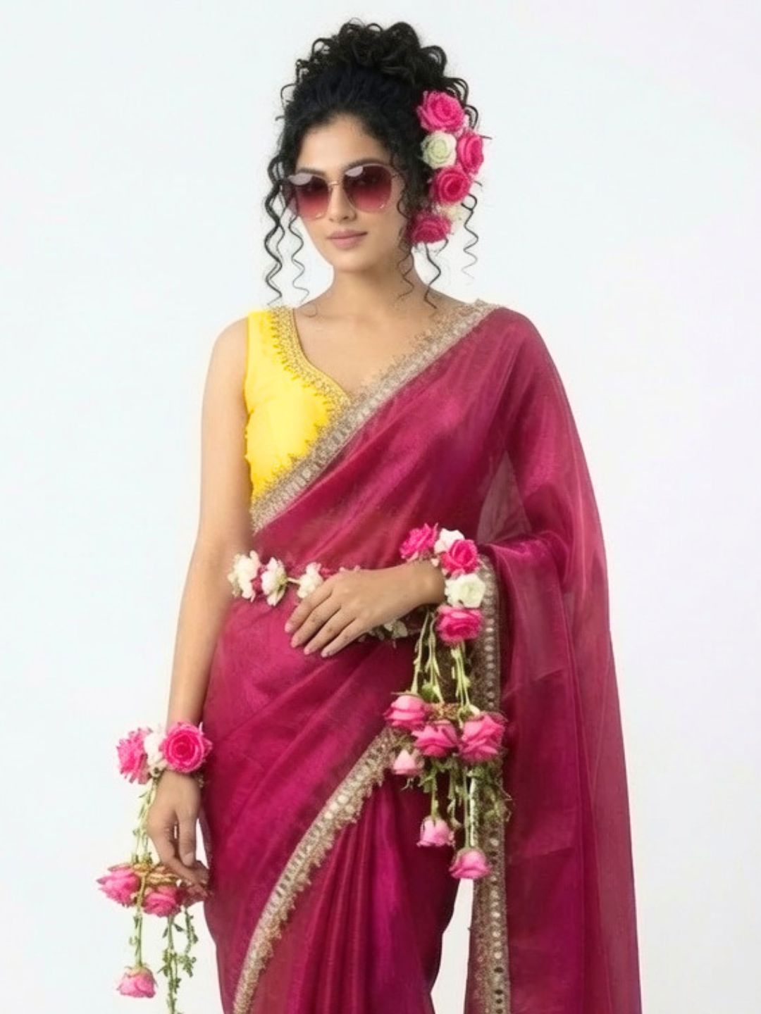 Aaina Gulabi – The Saree of Shimmering Reflections ✨