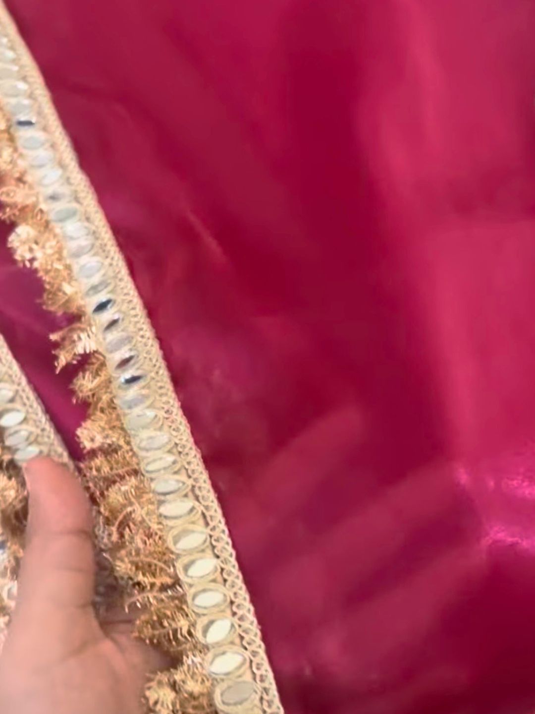Aaina Gulabi – The Saree of Shimmering Reflections ✨