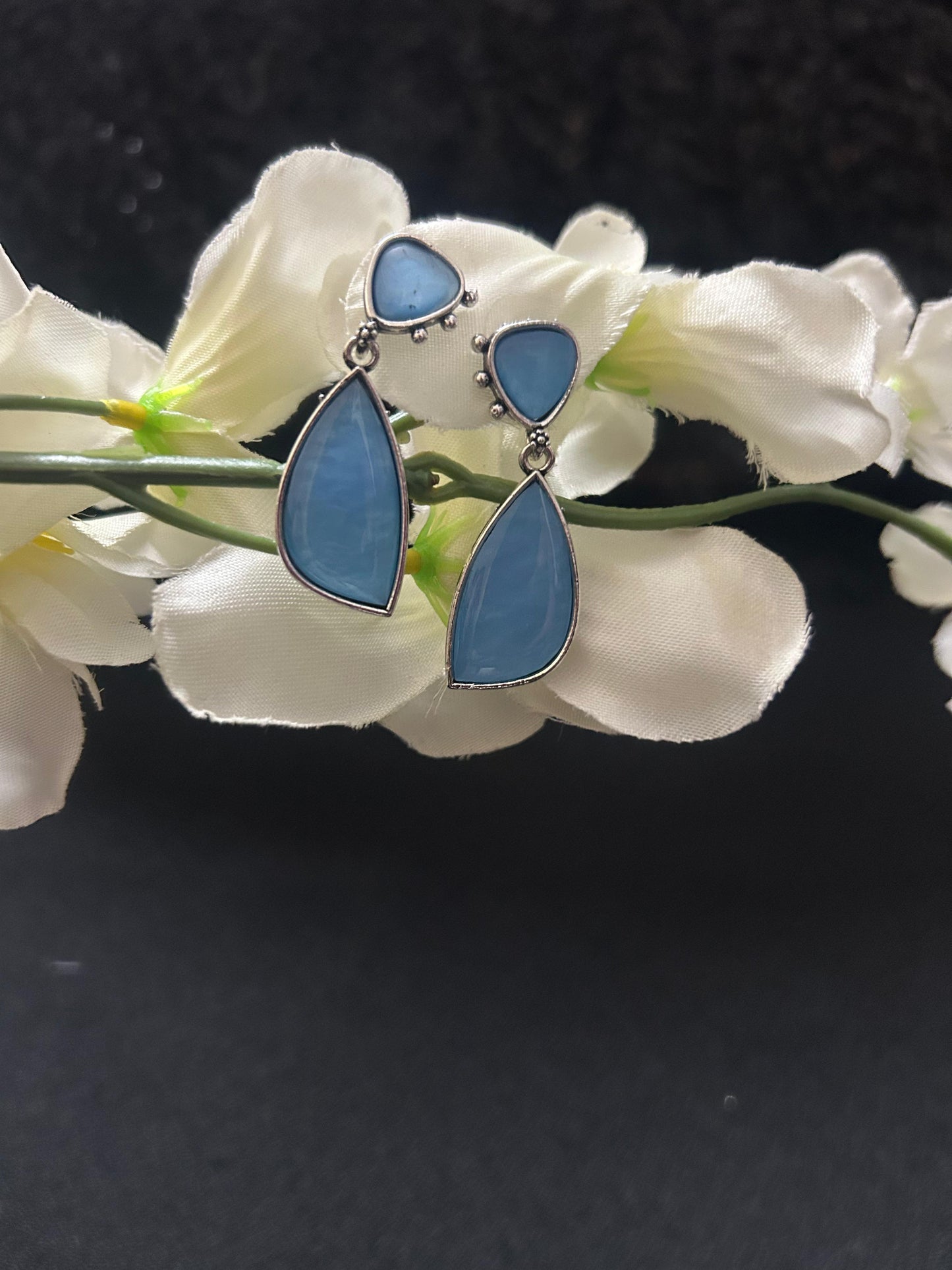 Sky Blue Teardrops Earrings