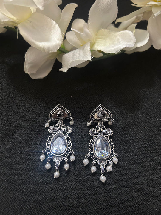 Clear Stone Silver Teardrop