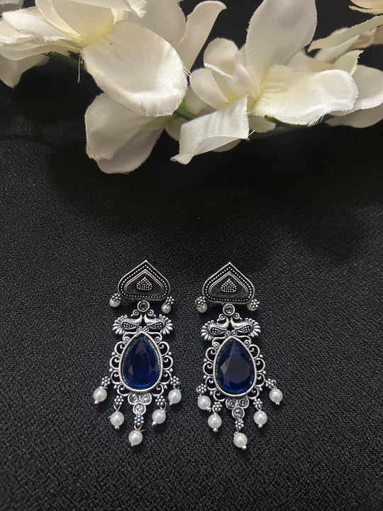 Royal Blue Stone Silver Teardrop