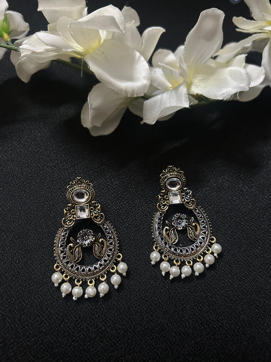 Black gold small flower 2 peacock Earring